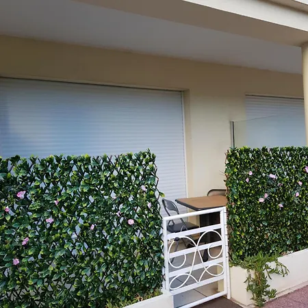 T2 Climatise A Proximite Immediate Des Plages De Les Pins Apartamento Juan-les-Pins