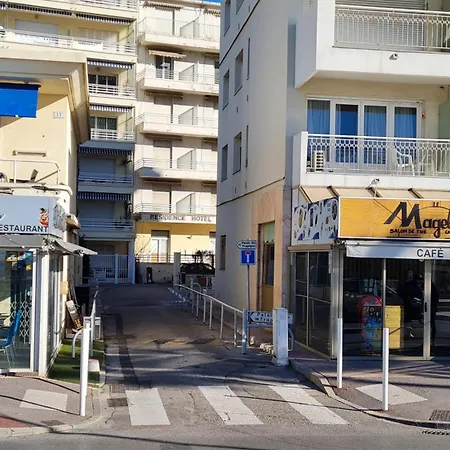 Apartamento T2 Climatise A Proximite Immediate Des Plages De Les Pins Juan-les-Pins